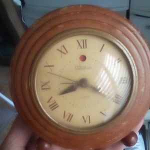 Vintage Telechron electric clock model #7h133
